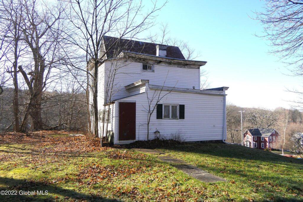 (Before) 147 Moyer St, Canajoharie, NY 13317