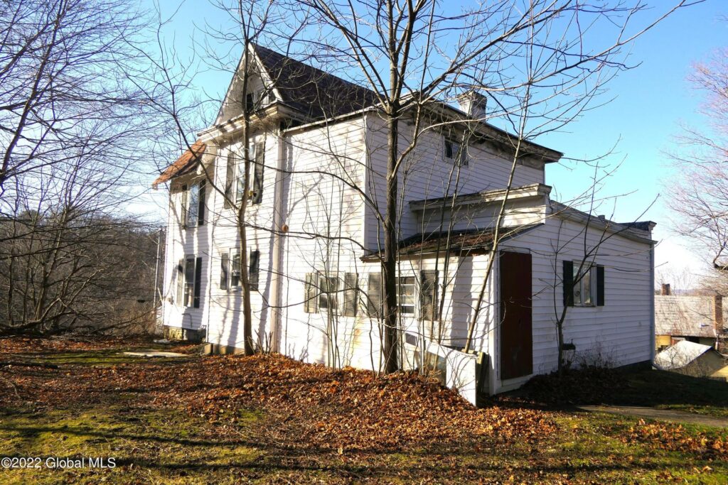 (Before) 147 Moyer St, Canajoharie, NY 13317